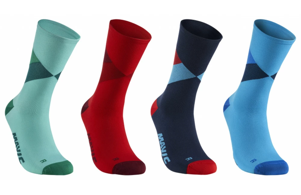 MAVIC Chaussettes Hautes Vélo Graphic 2023 3 MAVIC Chaussettes Hautes Vélo Graphic 2023